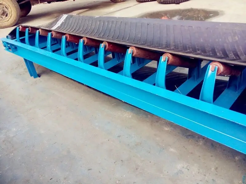 慣性振動(dòng)輸送機(jī)特點(diǎn)及應(yīng)用解析，明白了嗎？